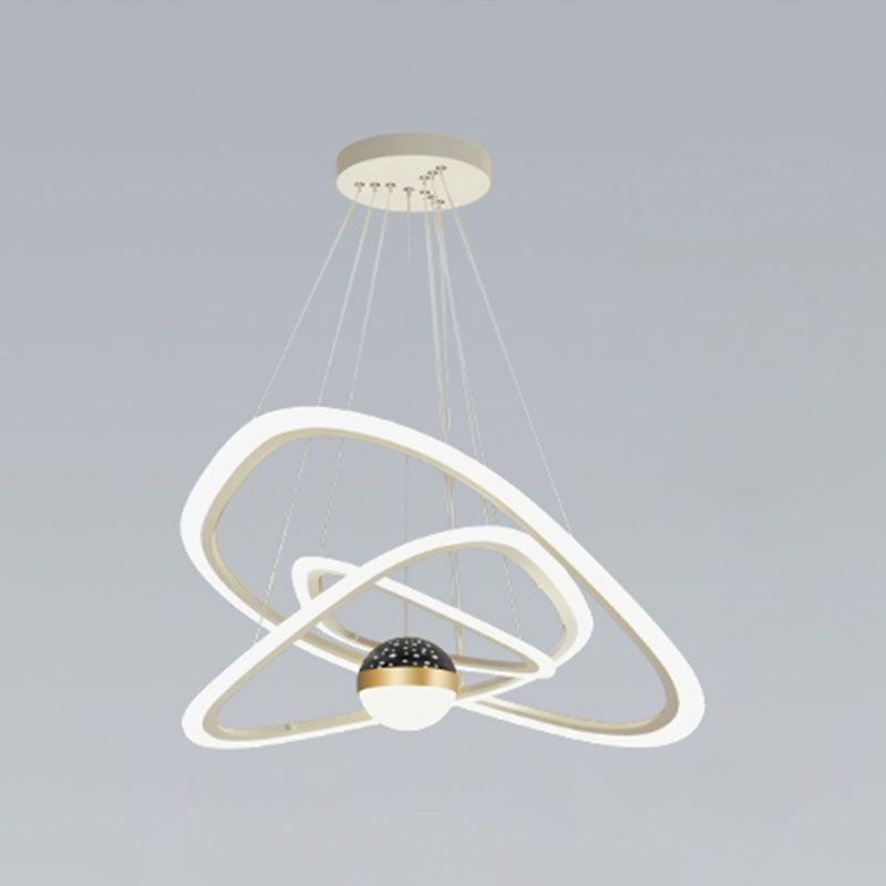 Triangle Shape Chandelier Lights Modern Metal Chandelier Éclairage d'éclairage