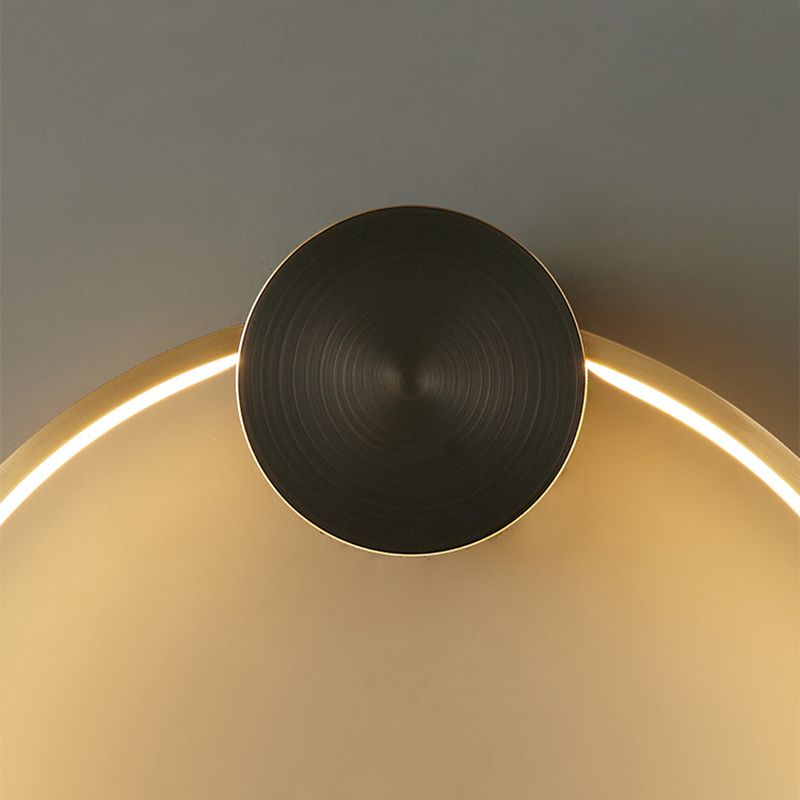 Metal Round Shape Wall Mount Lighting Modern Style 1-Light Wall Mounted Light Fixture