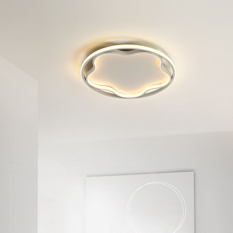 Flor de metal cerca de la iluminación del techo Luz de techo blanca LED nórdica