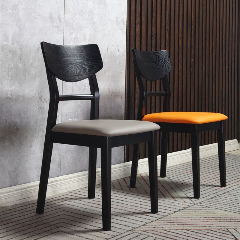 Chaise de salle à manger d'intérieur traditionnelle, finition en bois, chaise de salle à manger empilable avec dossier en échelle