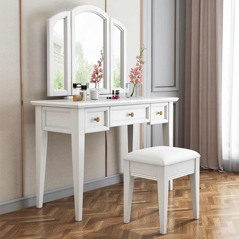 Traditional Style 3 -Drawer Wooden Vanity Mirror Makeup Table