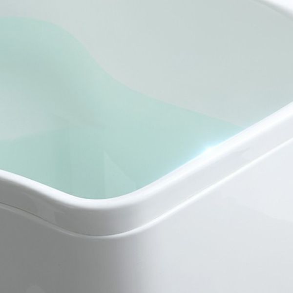 Modern Corner Soaking Bathtub White Acrylic Bathtub with Center-Front Drain