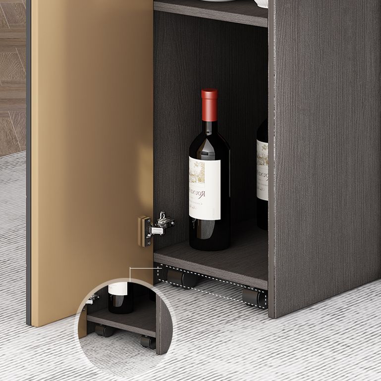 Mesa de comedor rectangular moderna de piedra sinterizada de cabello de 63 "con marco de oro