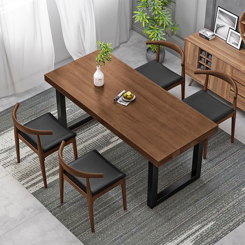 Rectangle Black Base Dining Table Modern Style Pine Wood Table for Kitchen Use
