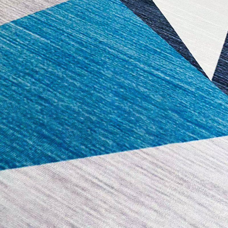Green Check Pattern Rug Polyester Modern Rug Stain Resistant Rug for Home Decor