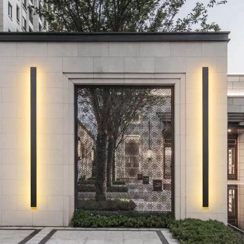 Linear Shape Metal Wall Light Modern Style Single Light Wall Mount Lamp