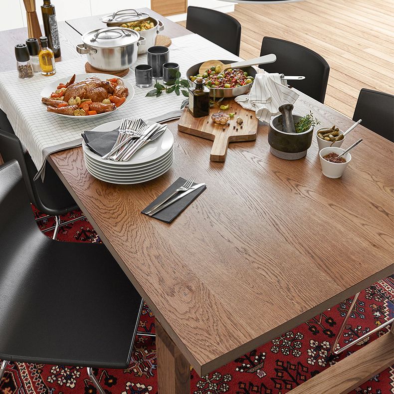 Mesa de pino de mesa de comedor de madera con base de trineo