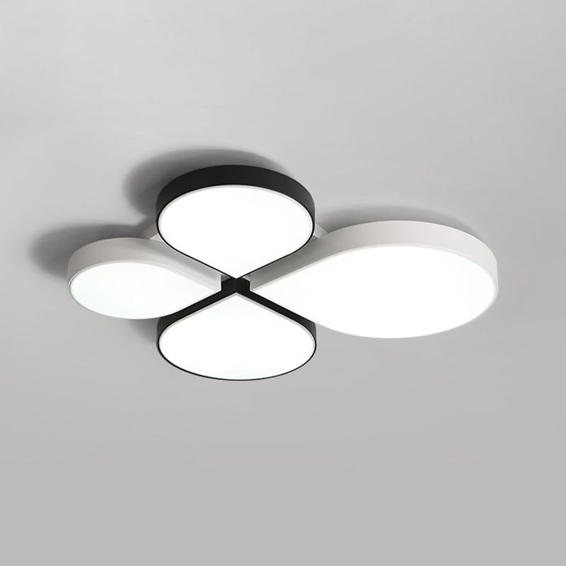 4-Leaf Clover LED Ceiling Lighting Minimalist Acrylic Black/White Flush Mount Light in Warm/White Light, 20.5"/23.5" Wide