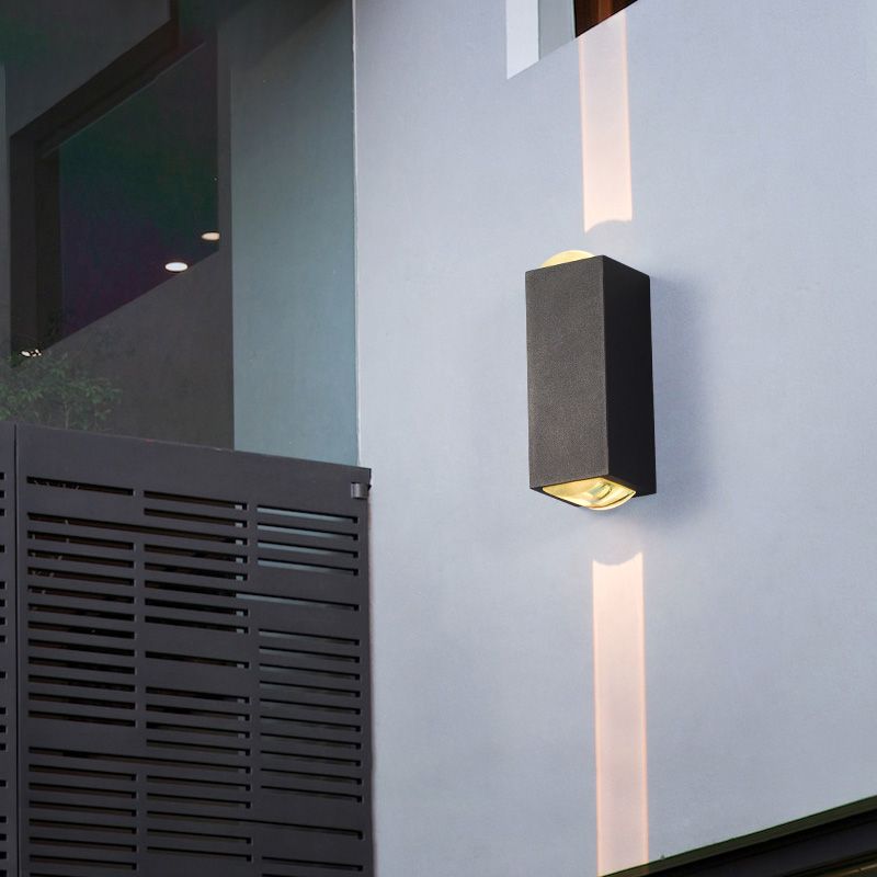 Metal Sconce Light Fixture Nordic Style LED Wall Light Sconce