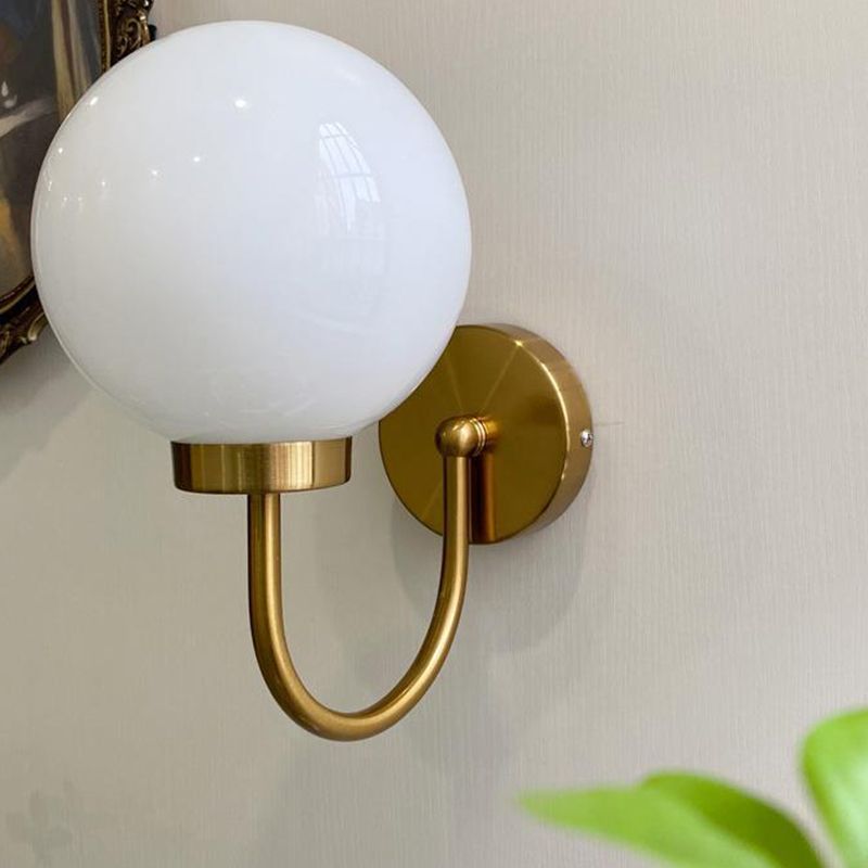 Nordic Vanity Light Creative Glass Ball Shade Wall Light Sconce for Washroom