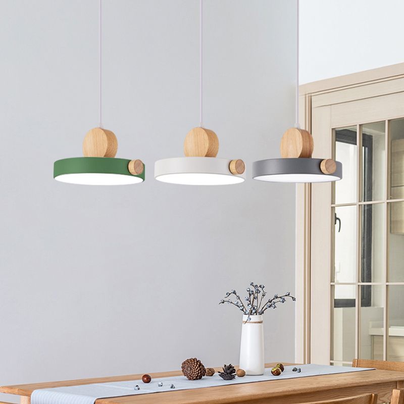 Forme de gâteau ronde Éclairage suspendu moderne Macaron Style Metal 1 Pendant léger