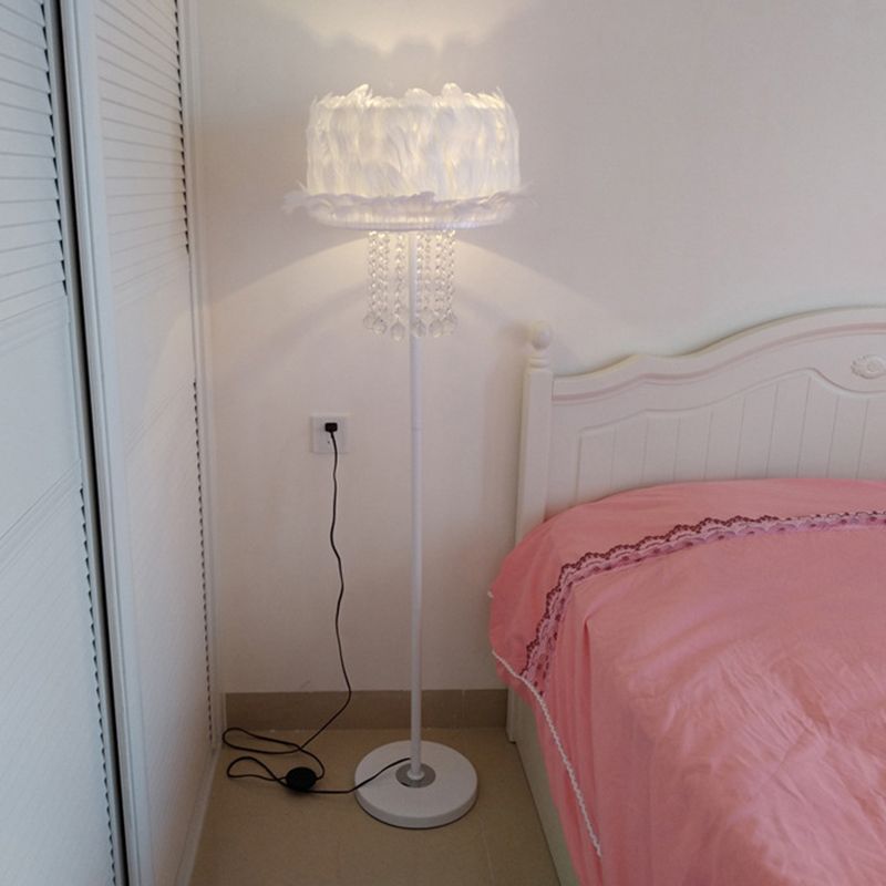 Apricot/White/Pink Lotus Floor Light Novelty Nordic 1 Bulb Feather Stand Up Lamp with Crystal Orbs