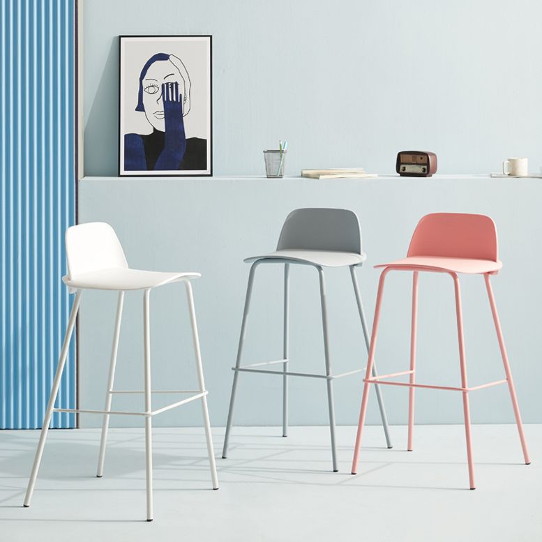 Milk Tea Shop Footrest Scandinavian Stool Matte Finish Plastic Barstool