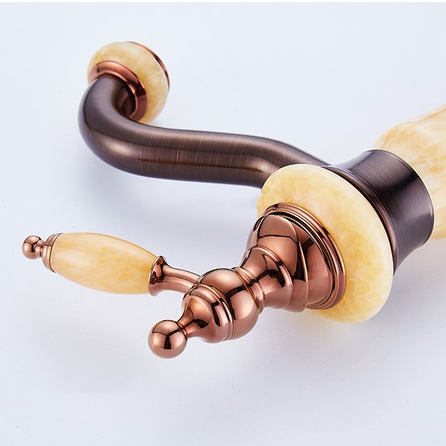 Luxury Vessel Sink Faucet Lever Handle Circular Vessel Sink Bathroom Faucet