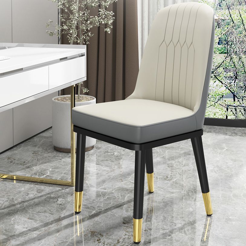 Chaise d'intérieur scandinave avec dossier Parsons rembourré en métal, chaise de salle à manger