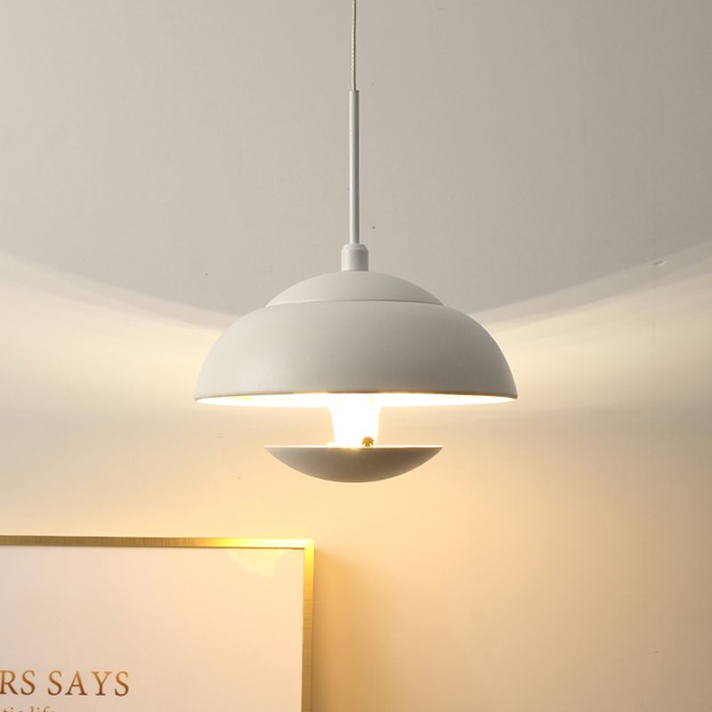 Nordic Bowled Iron Pendant Lamp LED Hanging Light Fixture in Black/White and Gold Inner over Table