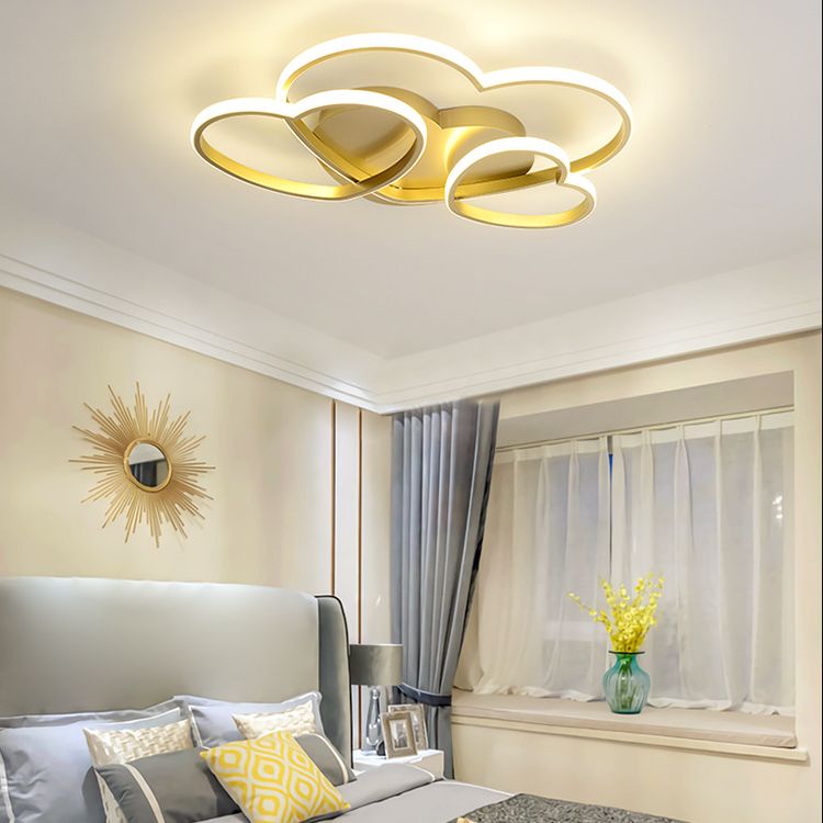 Heart Shaped Flush Mount LED Light Minimalist Metal Girls Bedroom Ceiling Mounted Light