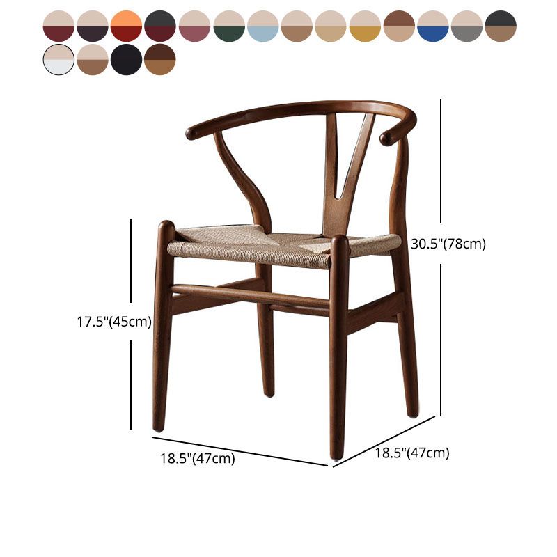 Silla de comedor de madera moderna con acabado mate de Wishbone de haya