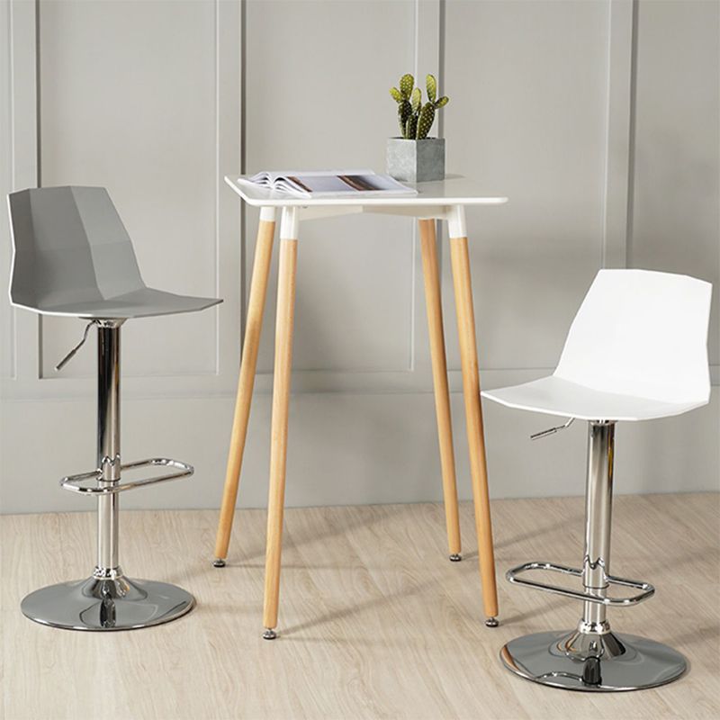 Modern Plastic Low Back Counter Stool Plastic Furniture in Matte Finish