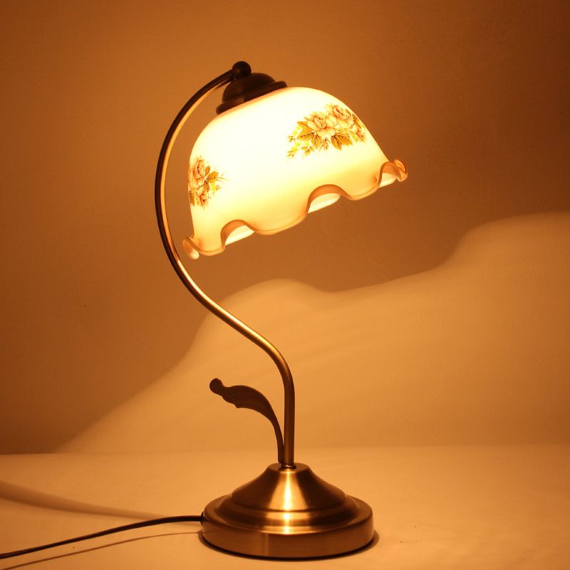 Lampe de chevet en laiton en laiton de la lampe de chevet coréen 1