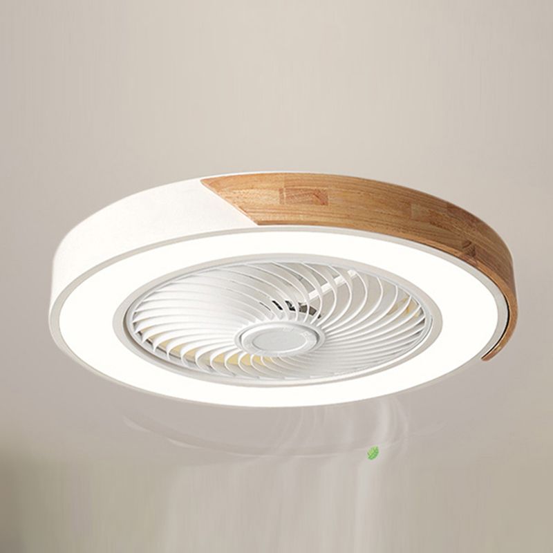 Lámpara de ventilador LED redondeo de macaron con cuchillas invisibles dormitorio de madera sólida semi flush luz