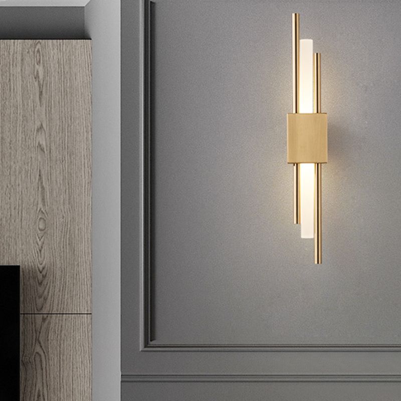 Moderne minimalistische Röhrchen Wandmontierte Lampenwandleuchten mit Acrylschatten