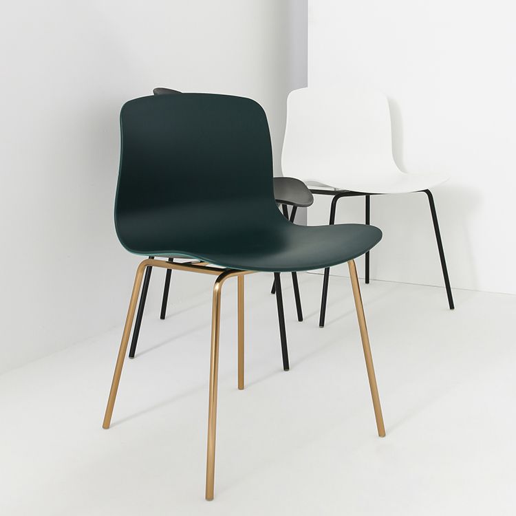 Sillas de comedor de metal contemporáneo, sillas sin brazos, sillas de comedor de plástico para restaurante