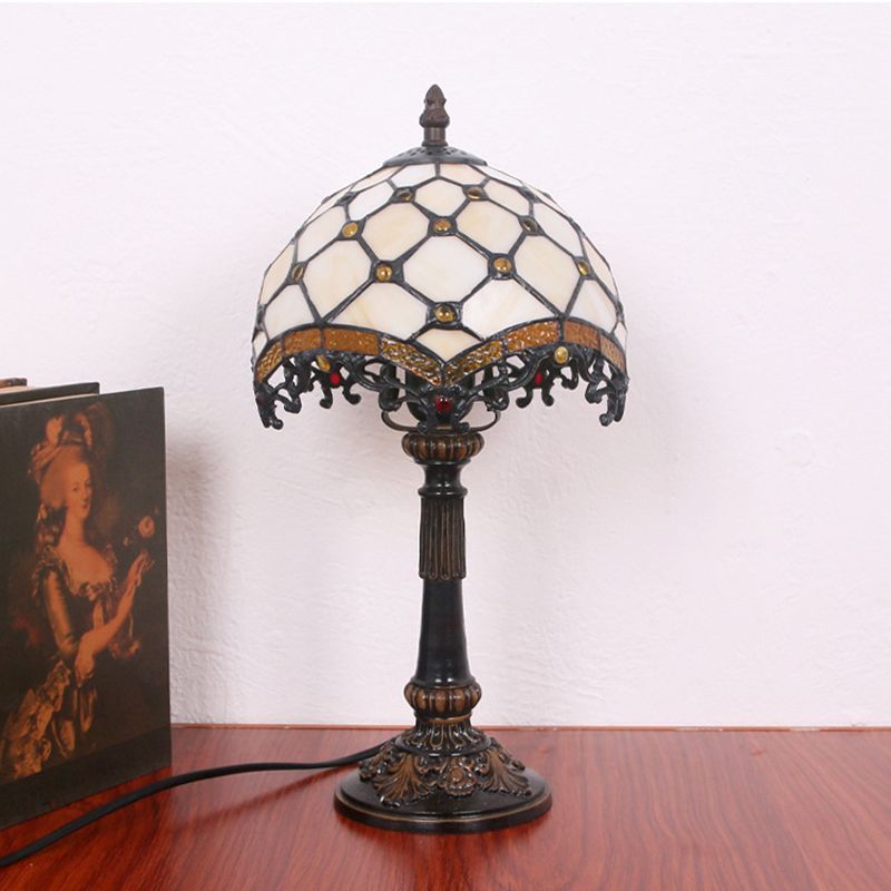Lampada da comodino barocca con perline Lampada da tavolo in vetro artistico colorato a lampadina singola in beige