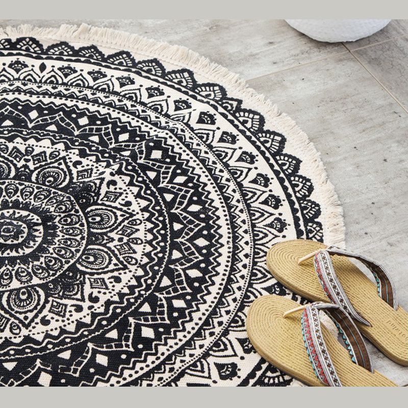 Tapis de motif noir Polyester Bohemian Area Rapis Fringe Fringe Forg Intérieur pour décoration domestique