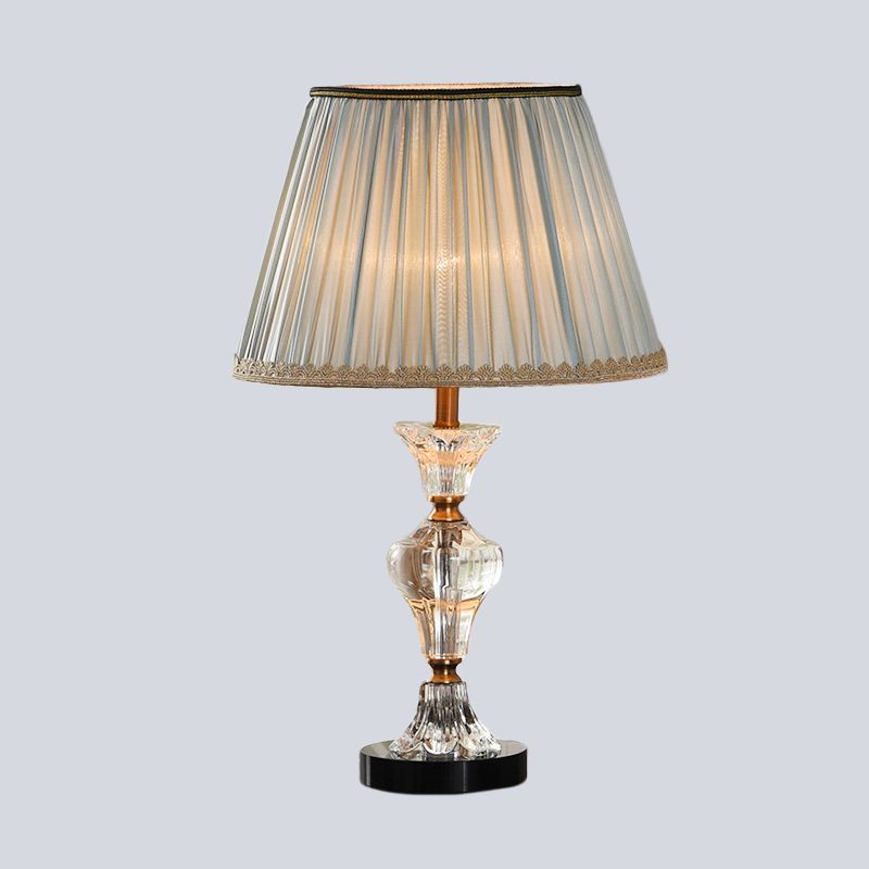 1 lampe de table de la tête de la tête moderniste rouge / bleu Lumière avec une teinte en tissu conique