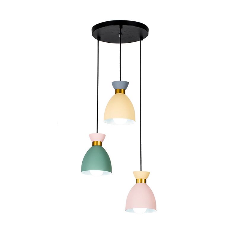 Macaron 3 Light Cluster Pendant Green-Yellow-rose rose tasse suspendue avec une teinte en aluminium