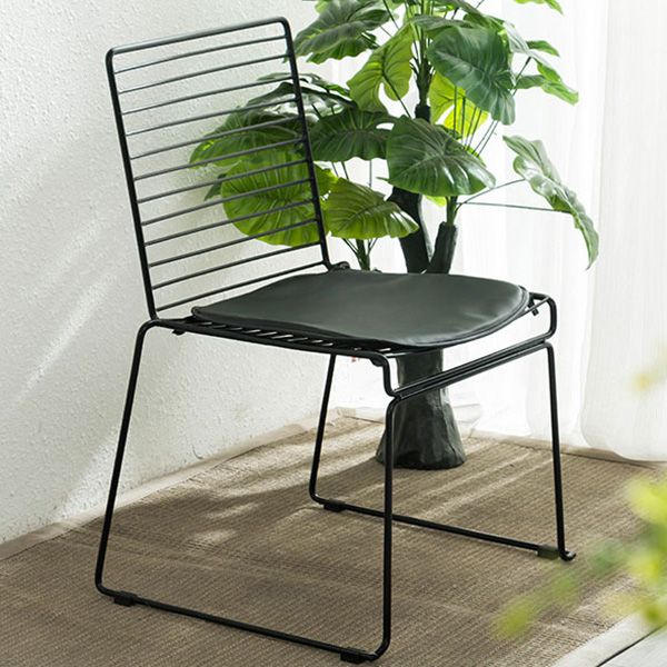 Metal Modern Style Side Chair Ladder Back Chair for Patio Use