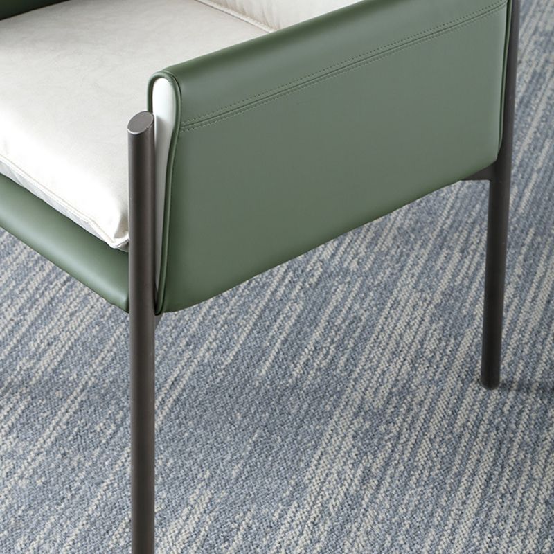 Silla curvada de cuero contemporánea y sillón de tela Parsons para el hogar
