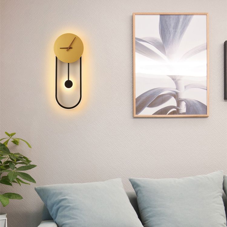 Lampada a monte a parete ovale moderna in metallo a parete a 1 luce per camera da letto