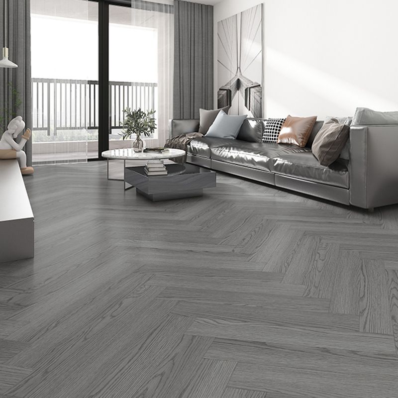 Traditional Flooring Planks Solid Wood Click-Locking Parquet Wooden Floor