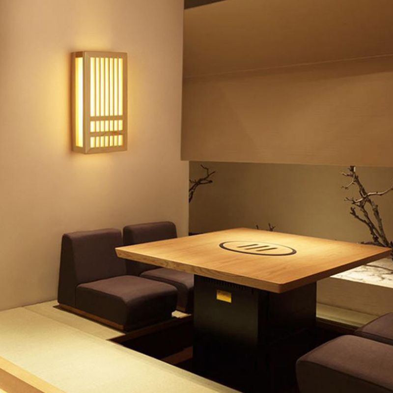 Square Shape Wooden Wall Sconce 1-Light Simple Wall Mount Lamp for Living Room