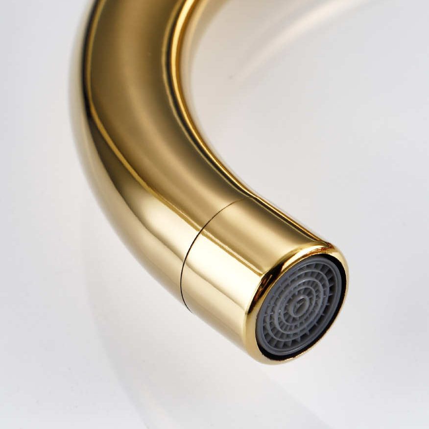 Traditional Floor Mounted Metal Freestanding Tub Filler Single Handle Freestanding Faucet