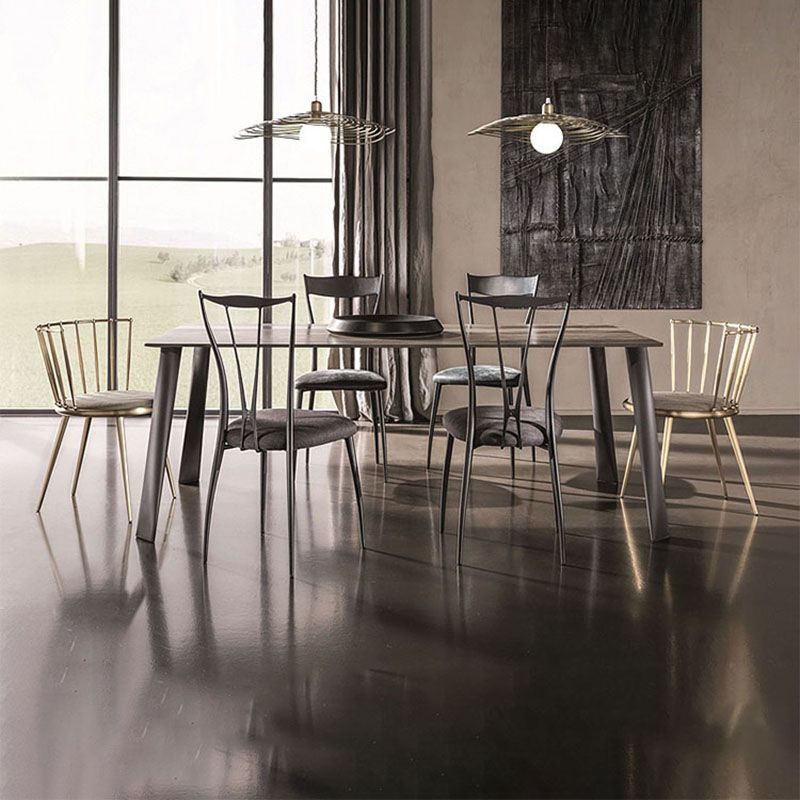 Les chaises latérales arrière sans bras Windsor de style scandinave ont tapissé des chaises de salle à manger