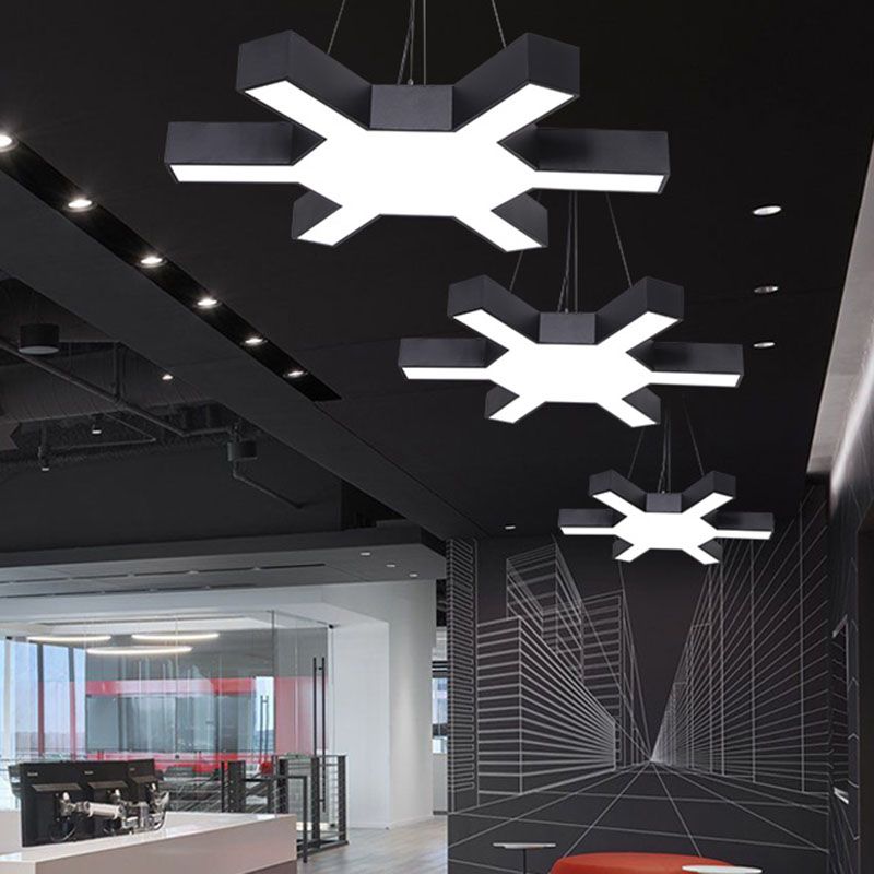 Zwarte tak led hangende lamp eigentijdse acryl commerciële hangende verlichting voor gymnasium