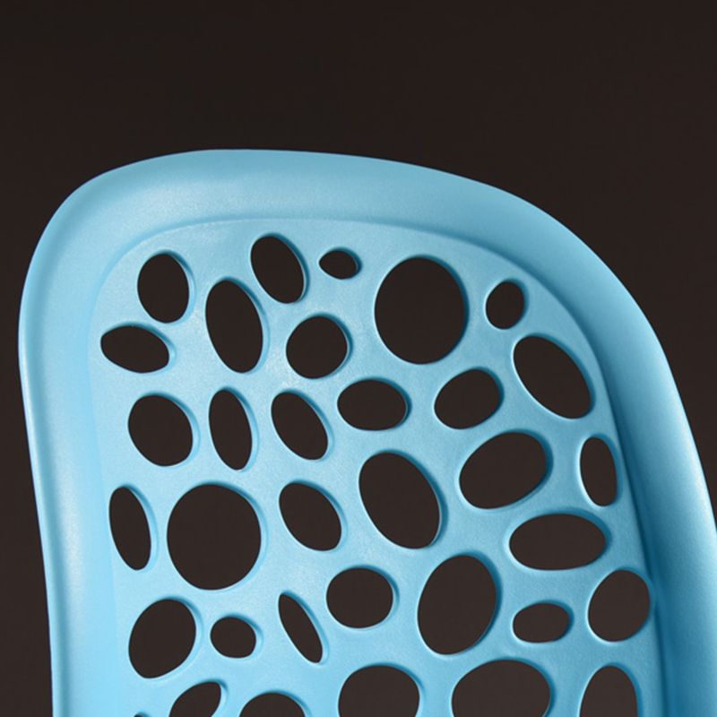 Silla de comedor de plástico de estilo moderno, silla auxiliar de comedor sin brazos para cocina (juego de 4)