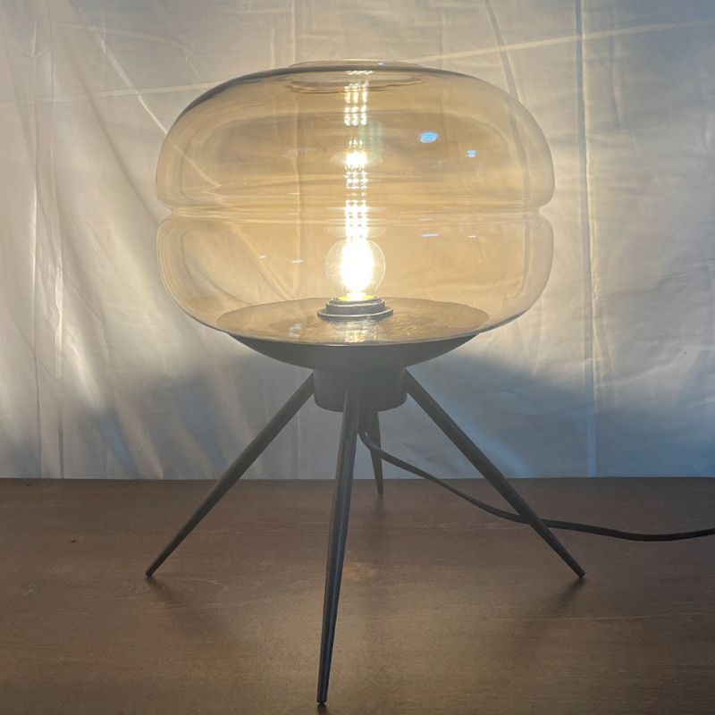 Lampada da tavolo singola Black Drum in stile moderno e creativo Lampada da tavolo in ferro battuto con paralume in vetro