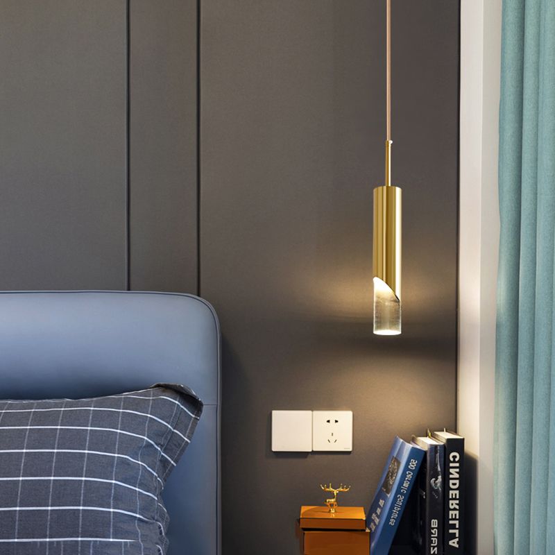 Électroplaque LED PRENDANT LED ALUMINUM Dans un style créatif moderne de style cylindroid en acrylique lampe