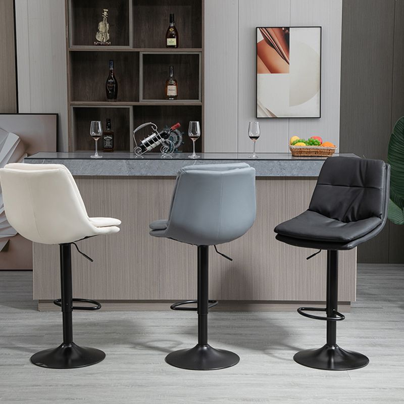 Moderne lederen barkruk swivel bucket verstelbare hoogte Volledige achterkant van de achterste kruk