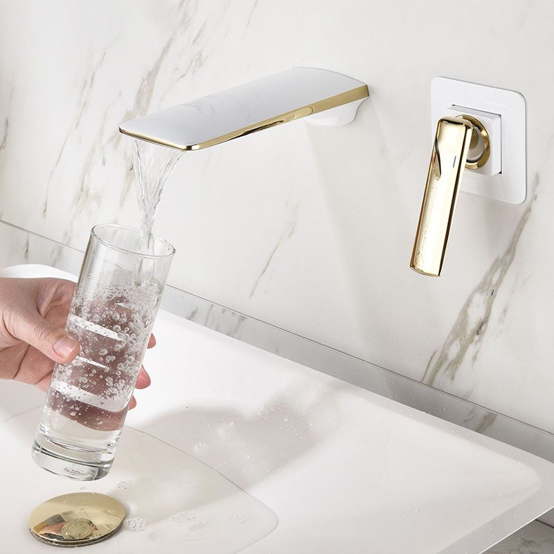 Modern Bathtub Faucet Wall-mounted Rod Handle Brass Bathtub Faucet