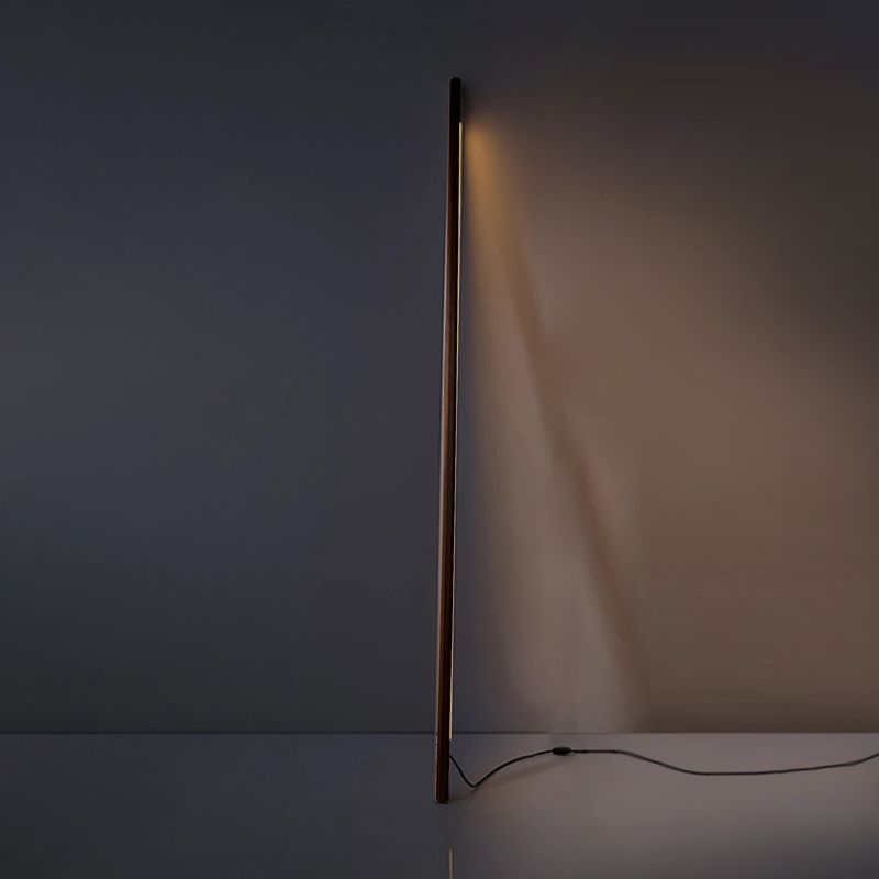 Pole octogonale en forme de sol