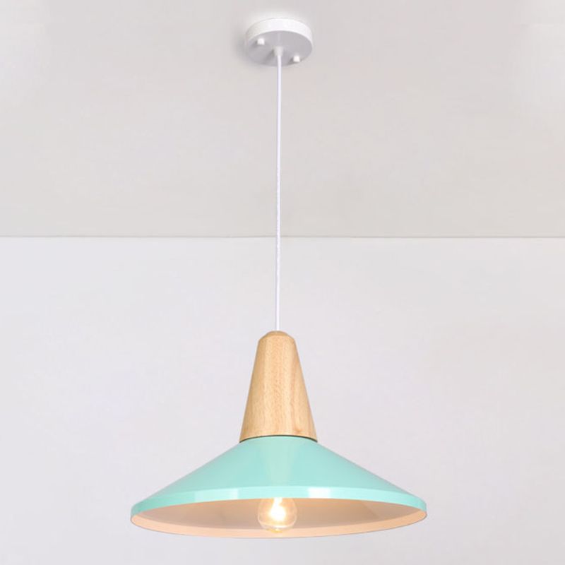 Houten kegel hanglamp in moderne beknopte stijl gelakte ijzeren macaron hangende lamp