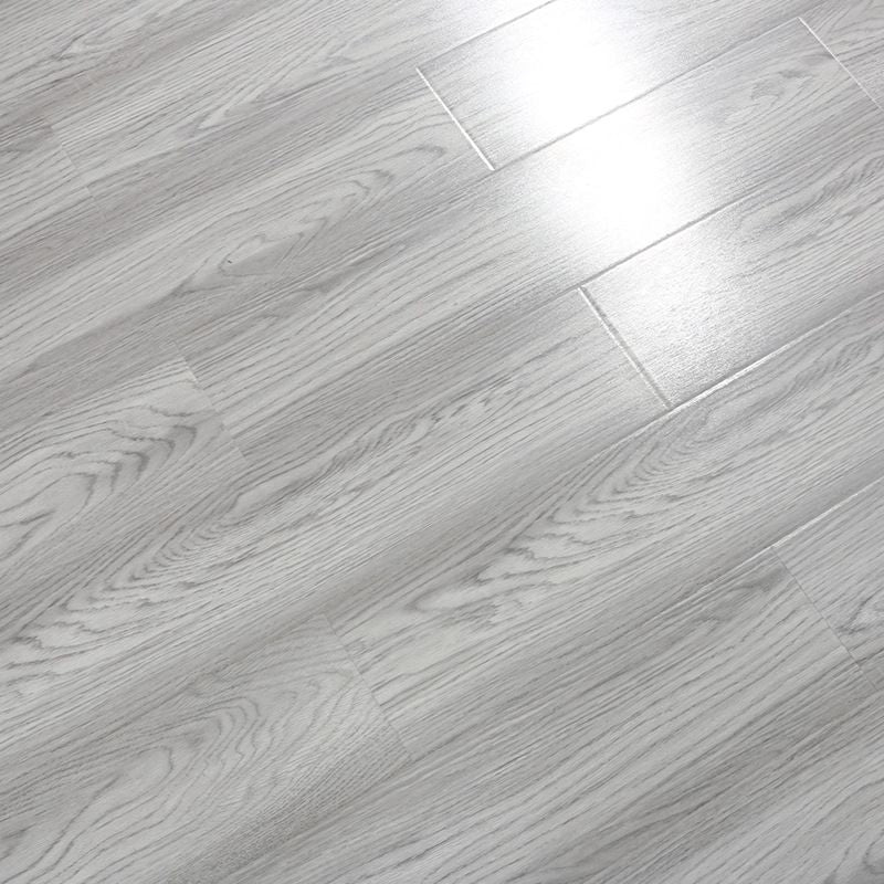 Maple Modern Laminate Flooring Click Lock Stain Resistant Plank Flooring