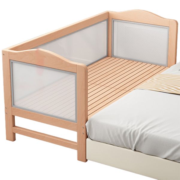 Modern Beech Wood Crib in Light Wood, Standard Size Nursery Crib with Guardrail