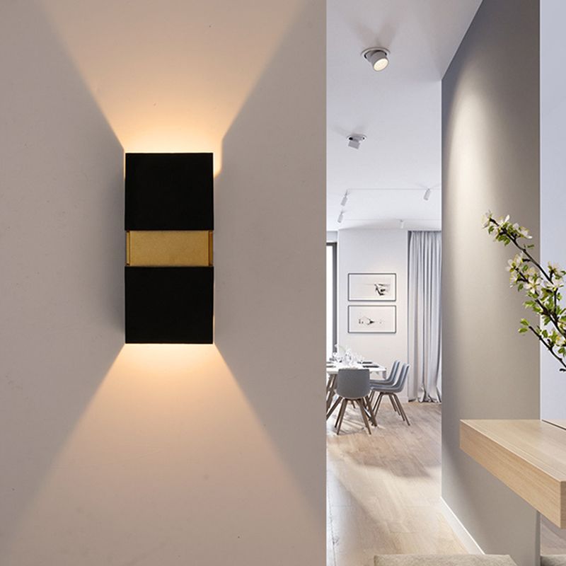 Geometric Wall Light Fixture Modern Metal Wall Sconce in Black/White