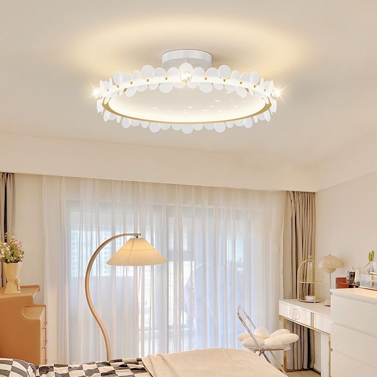 Modern Crystal Flush Mount Circle Shape Ceiling Light with Plastic Shade for Living Room